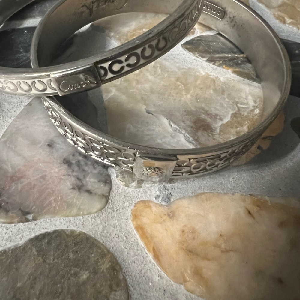 Coach Bracelets - Picture 2 of 11